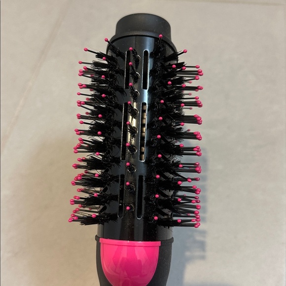 USED ONCE, Revlon Hair Styling Brush - Picture 4 of 5